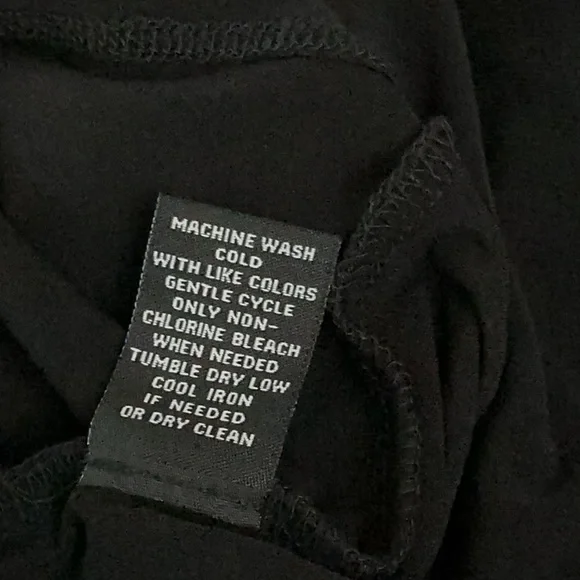 black women's top with bell sleeves and a tie-front hem - Picture 5 of 6